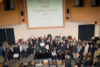 premi per ingrandire